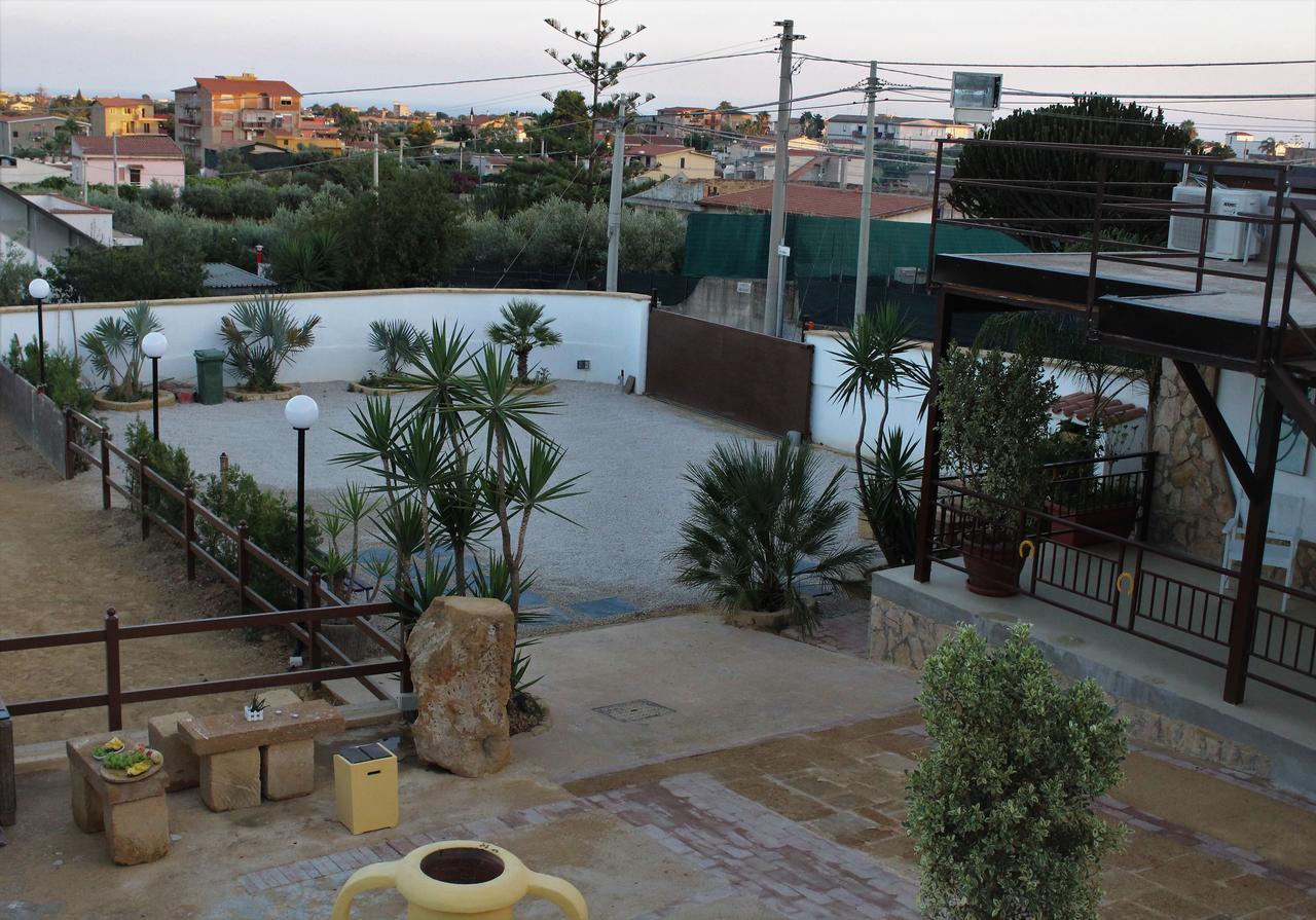 Villa Trinacria Villaggio Mosè Exteriör bild